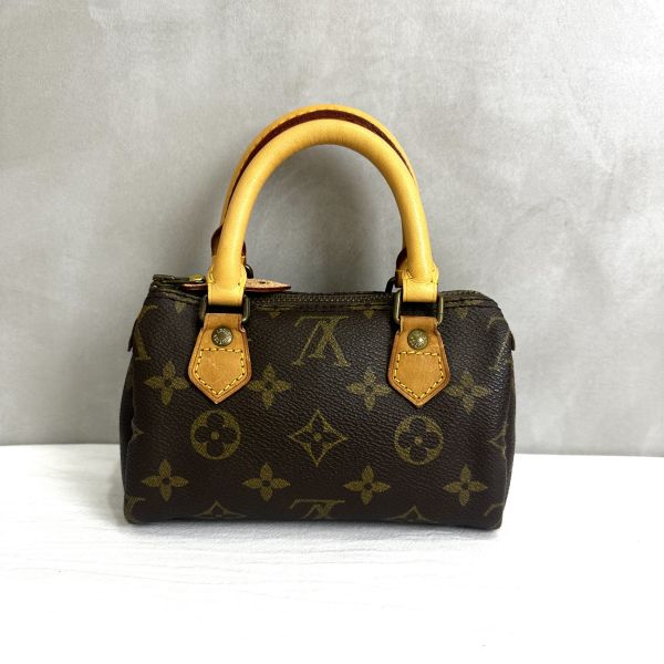 𝐋𝐨𝐮𝐢𝐬 𝐕𝐮𝐢𝐭𝐭𝐨𝐧 中古款 speed nano 手拿包 