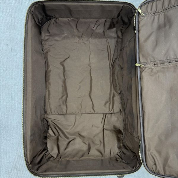 Louis Vuitton Monogram Pégase 系列滾輪行李箱 