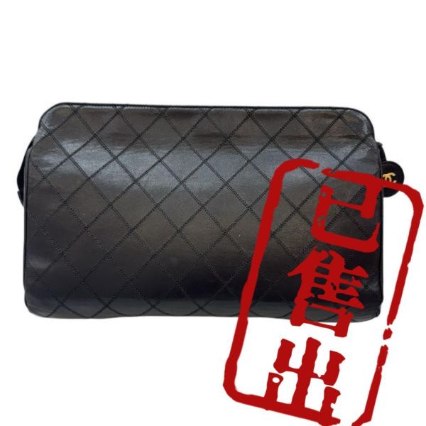 Chanel 黑色小羊皮菱格手拿包 