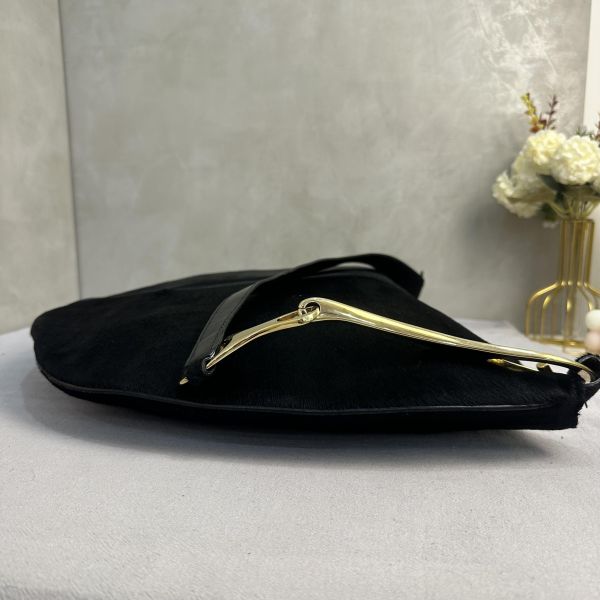 Gucci 超大款馬銜扣馬毛半月包 