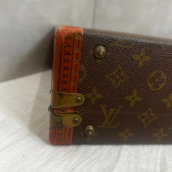 LV 經典老花旅行箱 