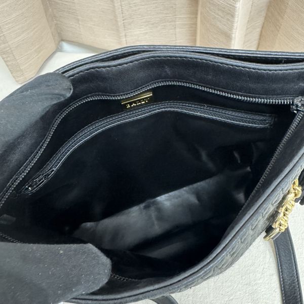 Bally 中古羊皮鏈條包 