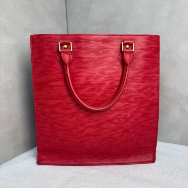 Louis Vuitton 紅色 EPI水波紋琴譜包 