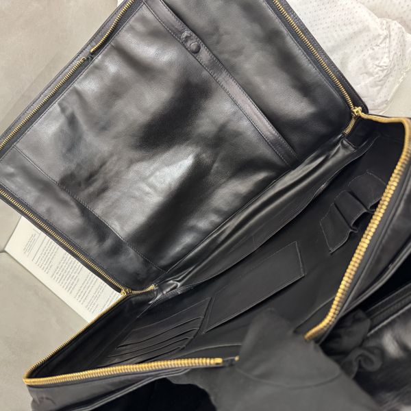 Chanel 黑色公事包 