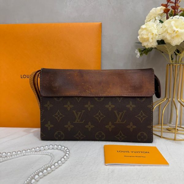 Louis Vuitton 公事手拿包 