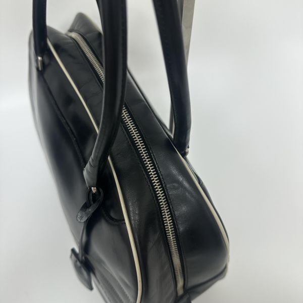 Prada Bowling Bag 黑色皮革保齡球包 