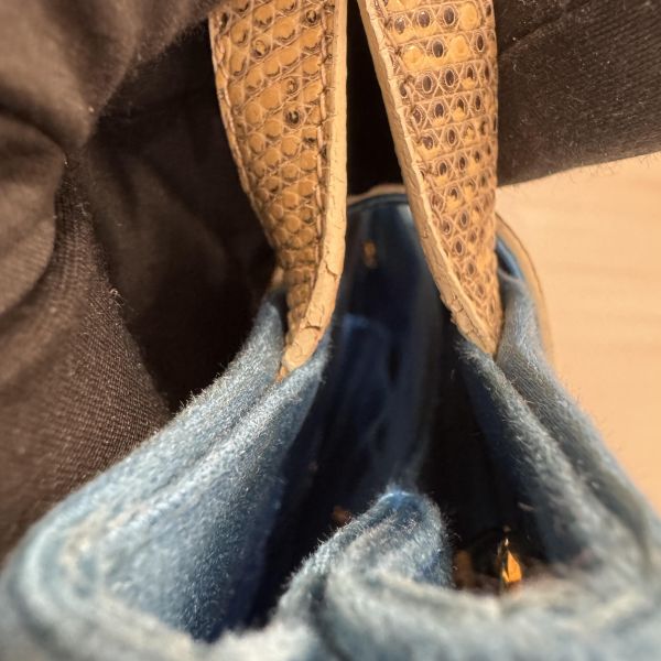 BVLGARI 寶格麗 絲綢緞面肩背包 