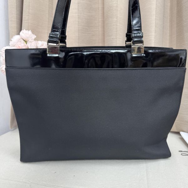 Gucci 黑色托特包 