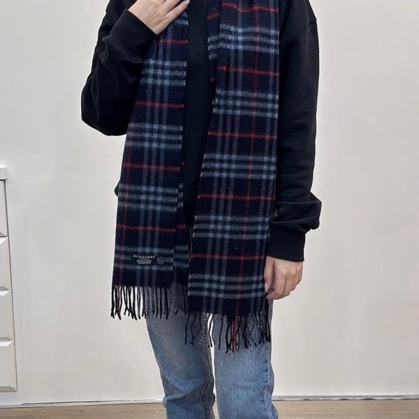 Burberry 藍格圍巾 