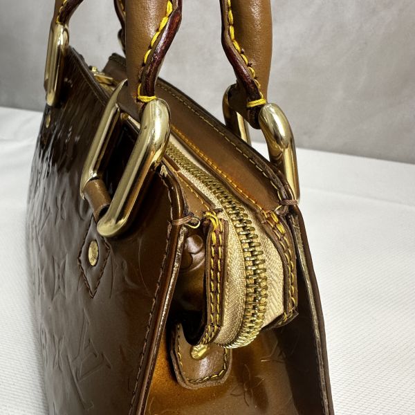 Louis Vuitton 亮面漆皮手提包 