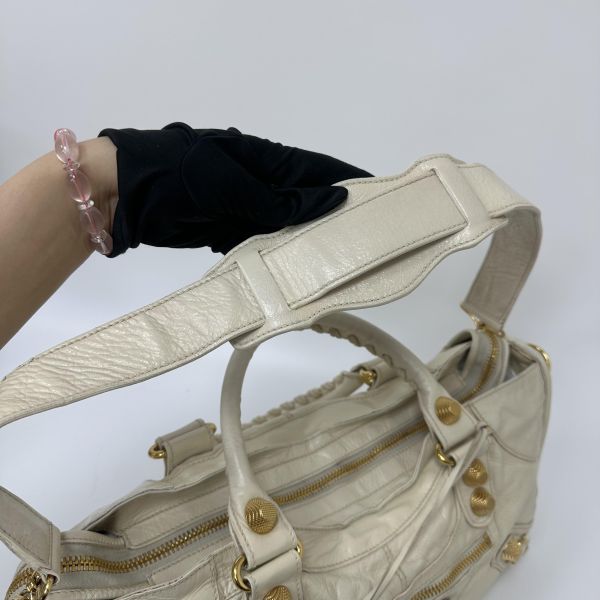 Balenciaga 白色 Giant Part Time 機車包 