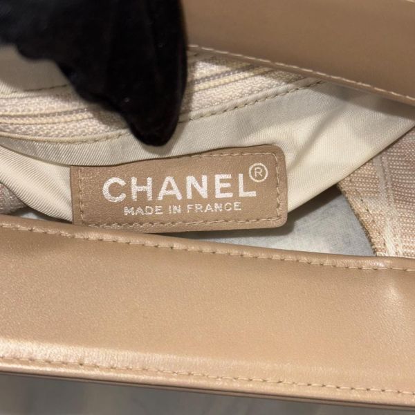 CHANEL 奶茶色冰磚手提包 