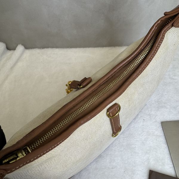 Hermès Trim 31金棕金釦拼帆布 