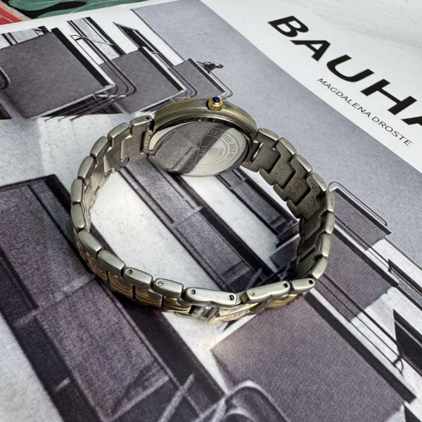 Givenchy 雙色腕錶 