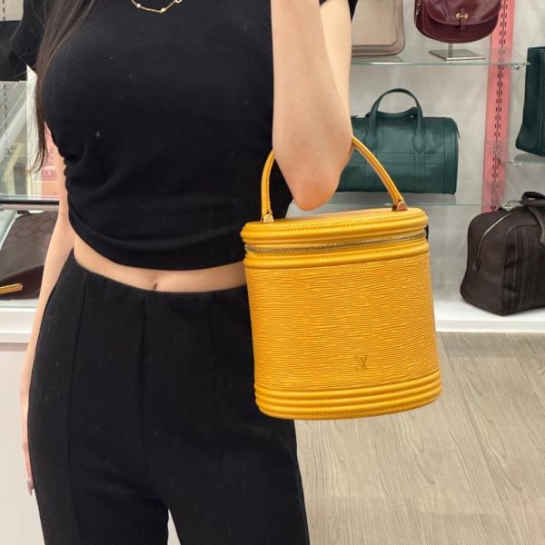 Louis Vuitton 圓桶手提化妝包 
