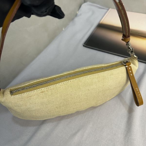 PRADA 米白色帆布腋下包 