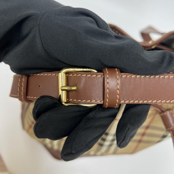 Burberry經典戰馬格紋水桶包 