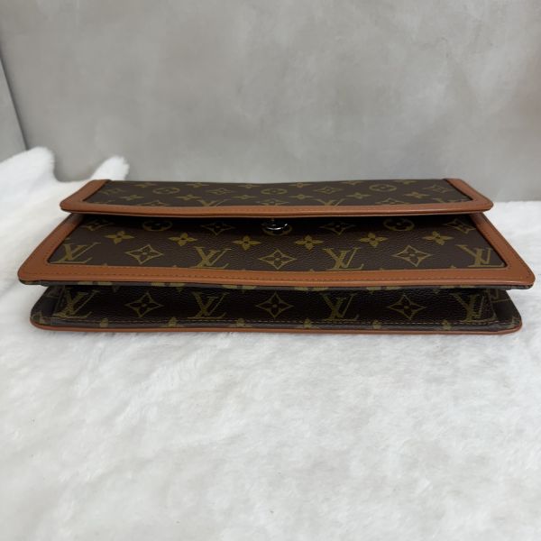 Louis Vuitton 老花紅皮手拿包 