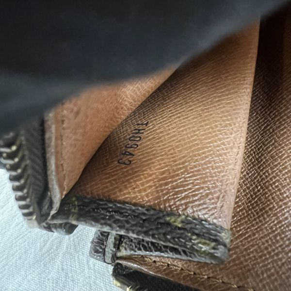 Louis Vuitton 文件袋 