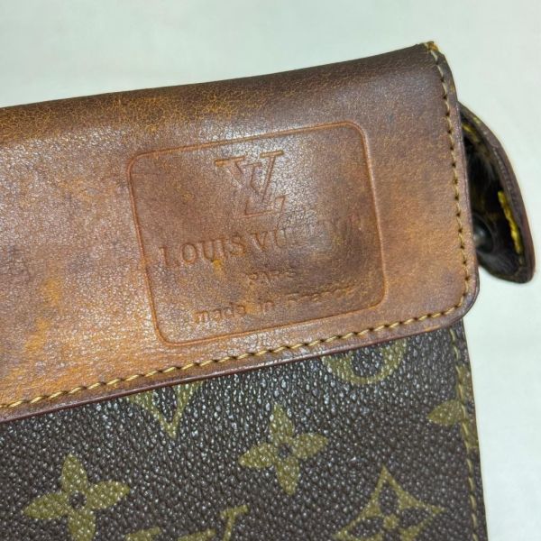 Louis Vuitton 公事手拿包 