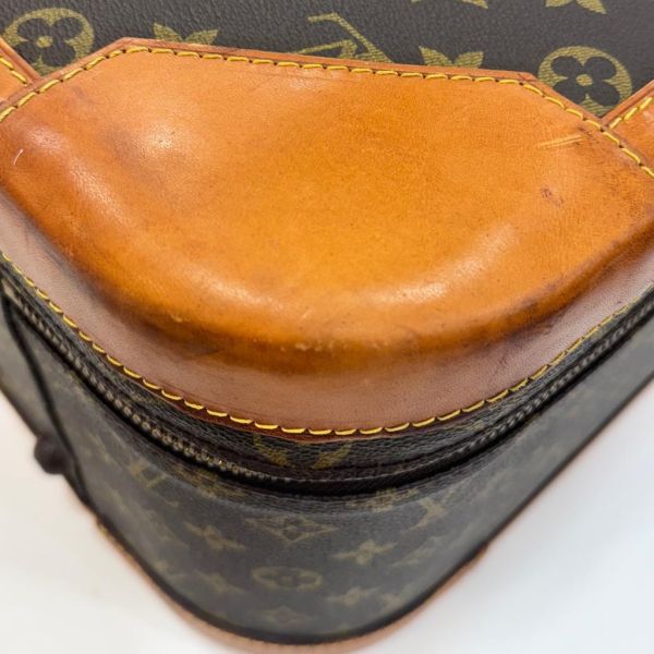 Louis Vuitton 大型金釦行李箱 