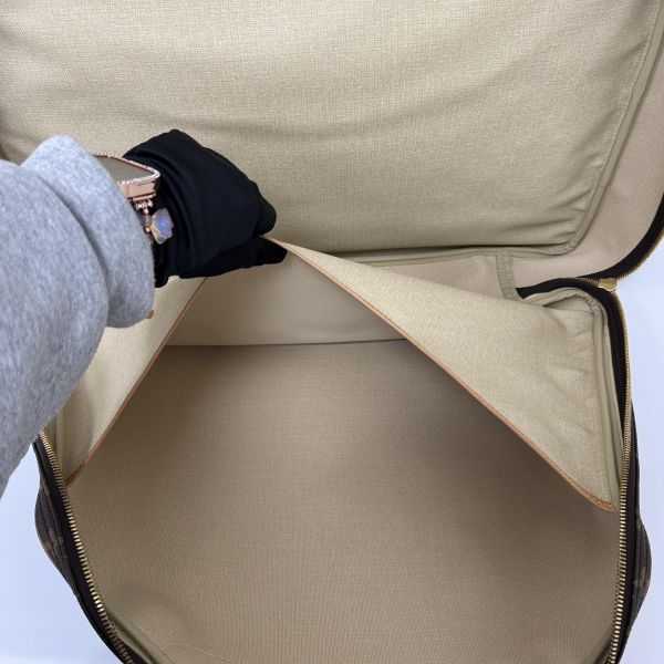 Louis Vuitton 經典旅行包 