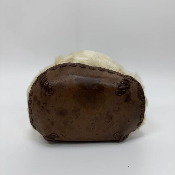 VALENTINO白色毛絨單肩包 