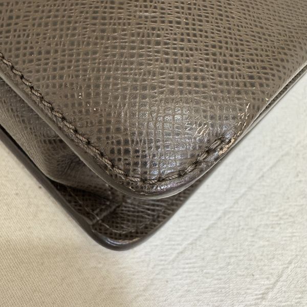 LV 咖啡色 EPI Robusto 1商務包 