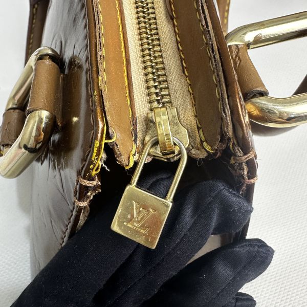 Louis Vuitton 亮面漆皮手提包 