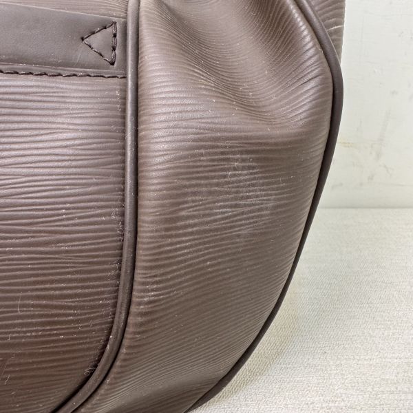 Louis Vuitton Epi 皮革 Keepall 系列旅行袋 