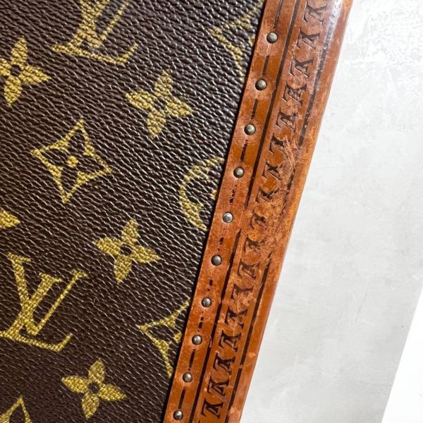 Lv 老花古董硬箱 