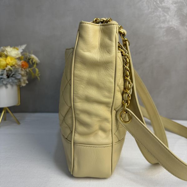 Chanel Matelasse 菱格紋托特包 