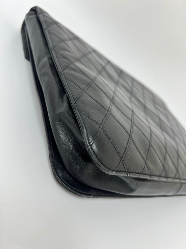 Chanel 菱格紋公事包 