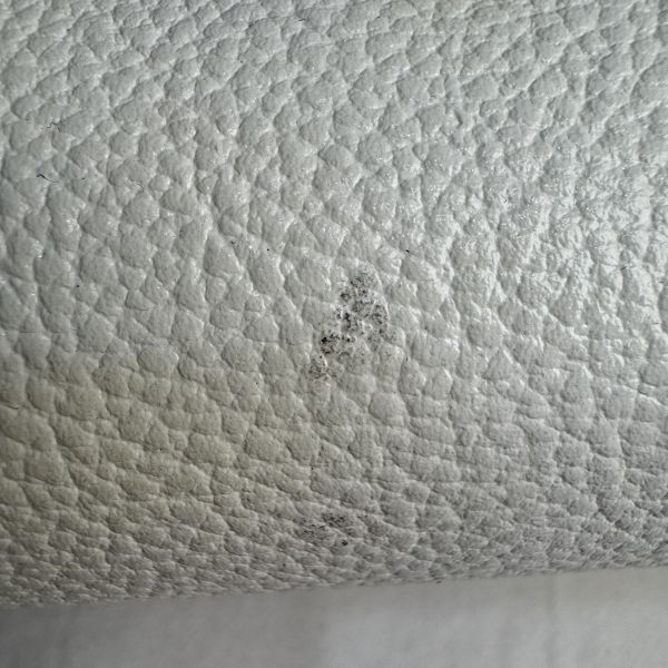 Saint Laurent (YSL) 復古白色皮革肩背包 腋下包 