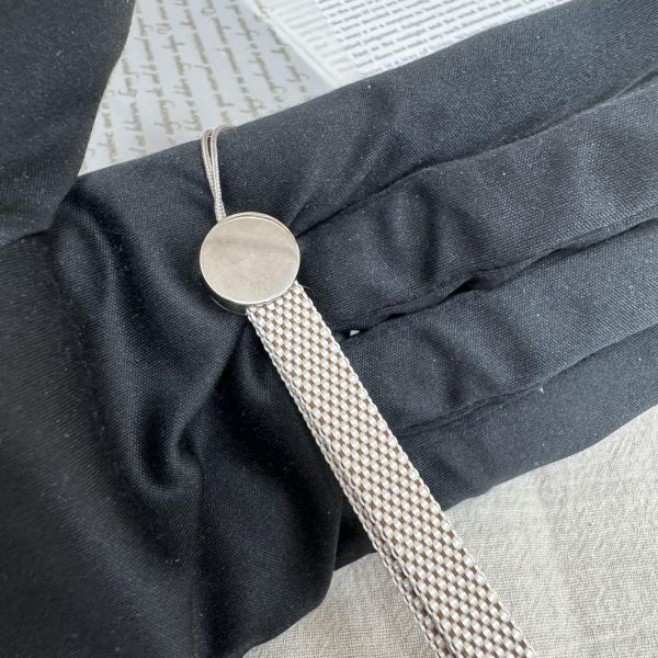 Hermès 灰色掛繩 