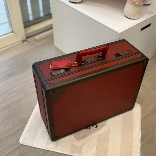 Louis Vuitton 硬箱 紅皮革旅行箱 
