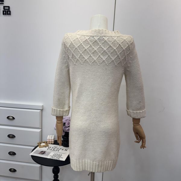 Burberry 米白色針織連衣裙 