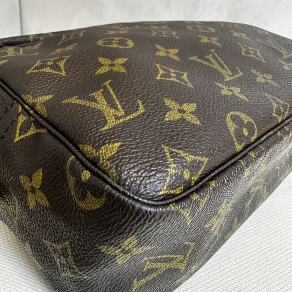 Louis Vuitton 28化妝包 