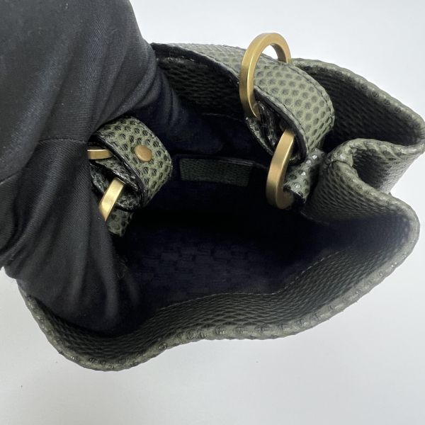 Gucci皮革迷你水桶包 