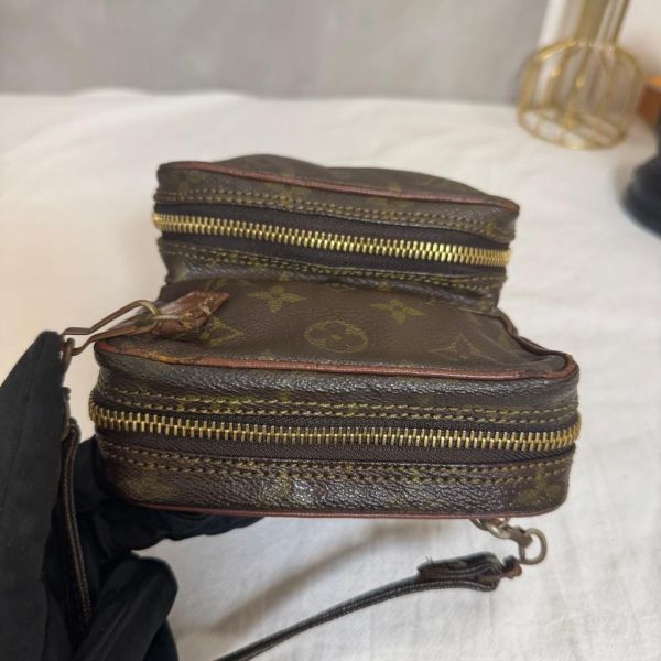 Louis Vuitton 雙層相機包 