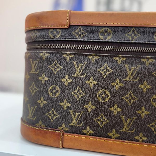 Louis Vuitton 大型金釦行李箱 