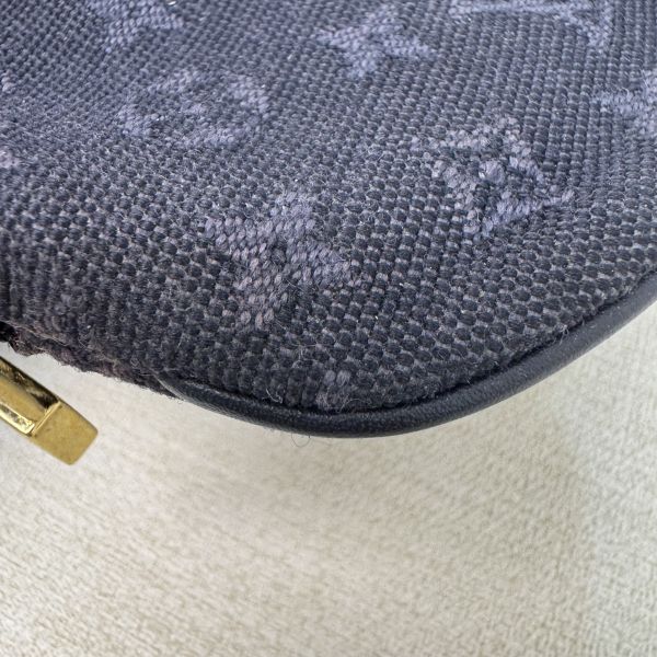 Louis Vuitton 黑色提花布零錢包 