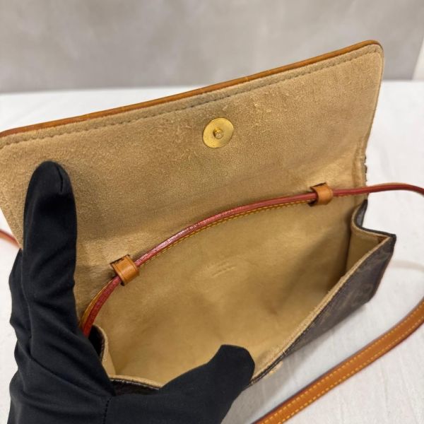 Louis Vuitton 信封腰包 