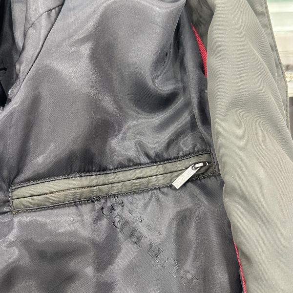 Burberry 經典尼龍大衣 