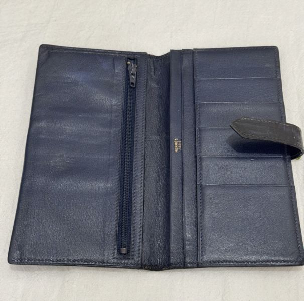 Hermès 深藍色鱷魚皮長夾 