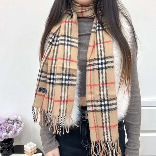 Burberry 圍巾 