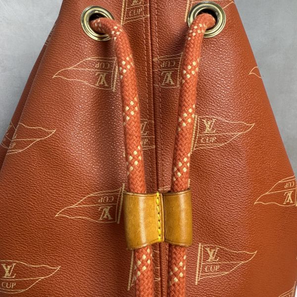 Louis Vuitton LV Cup 限定系列水桶包 