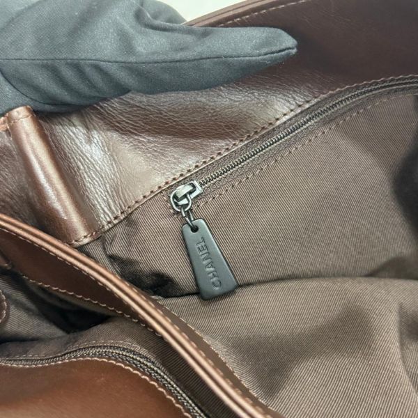 Chanel 簡約翻蓋單肩包 