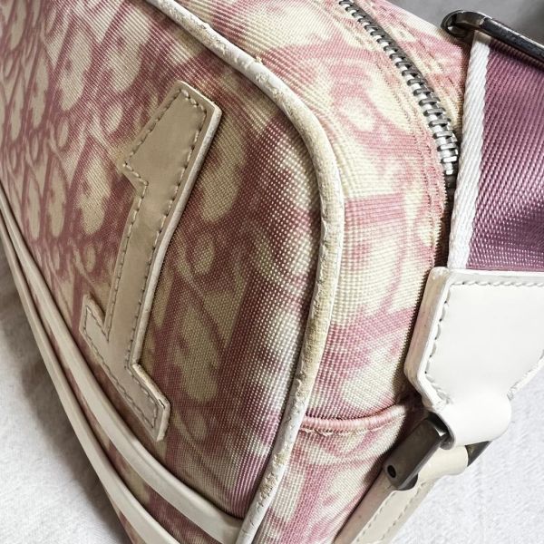 Dior 粉色運動休閒包 