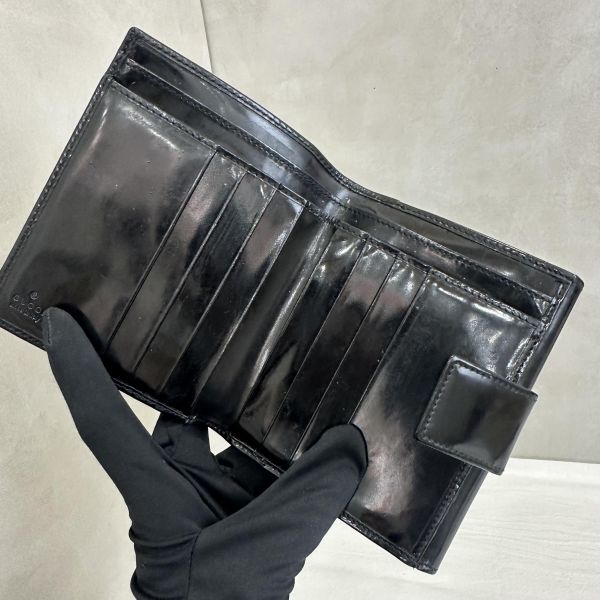 Gucci 黑色漆皮零錢袋短夾 